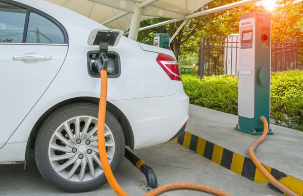 新能源汽車動力電池
