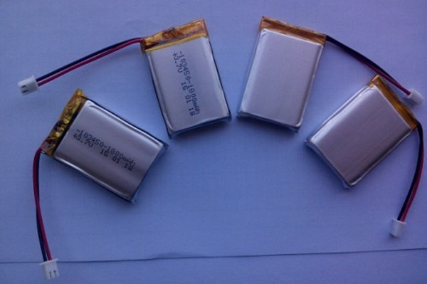 聚合物電池