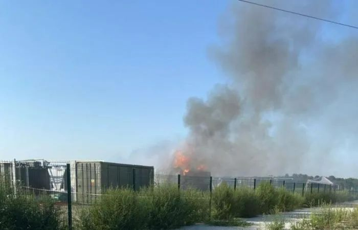 法國一鋰電池儲能電站起火